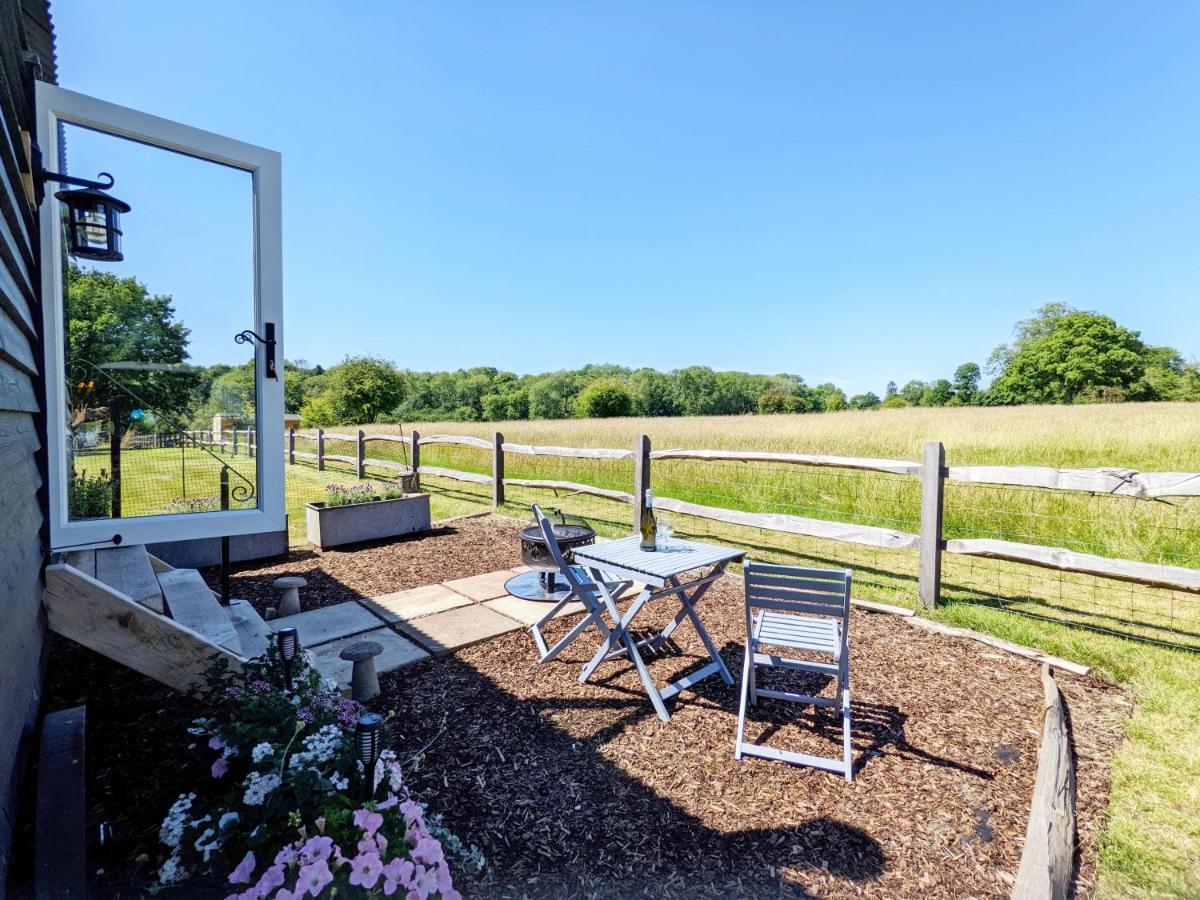 Villa Crabden Shepherd Hut - Blendworth Waterlooville Exterior foto